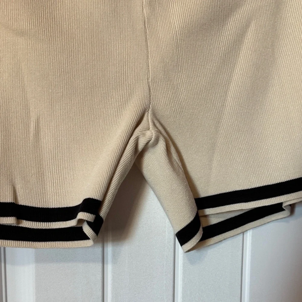 High-Waist Cream Lounge Shorts with Black Trim